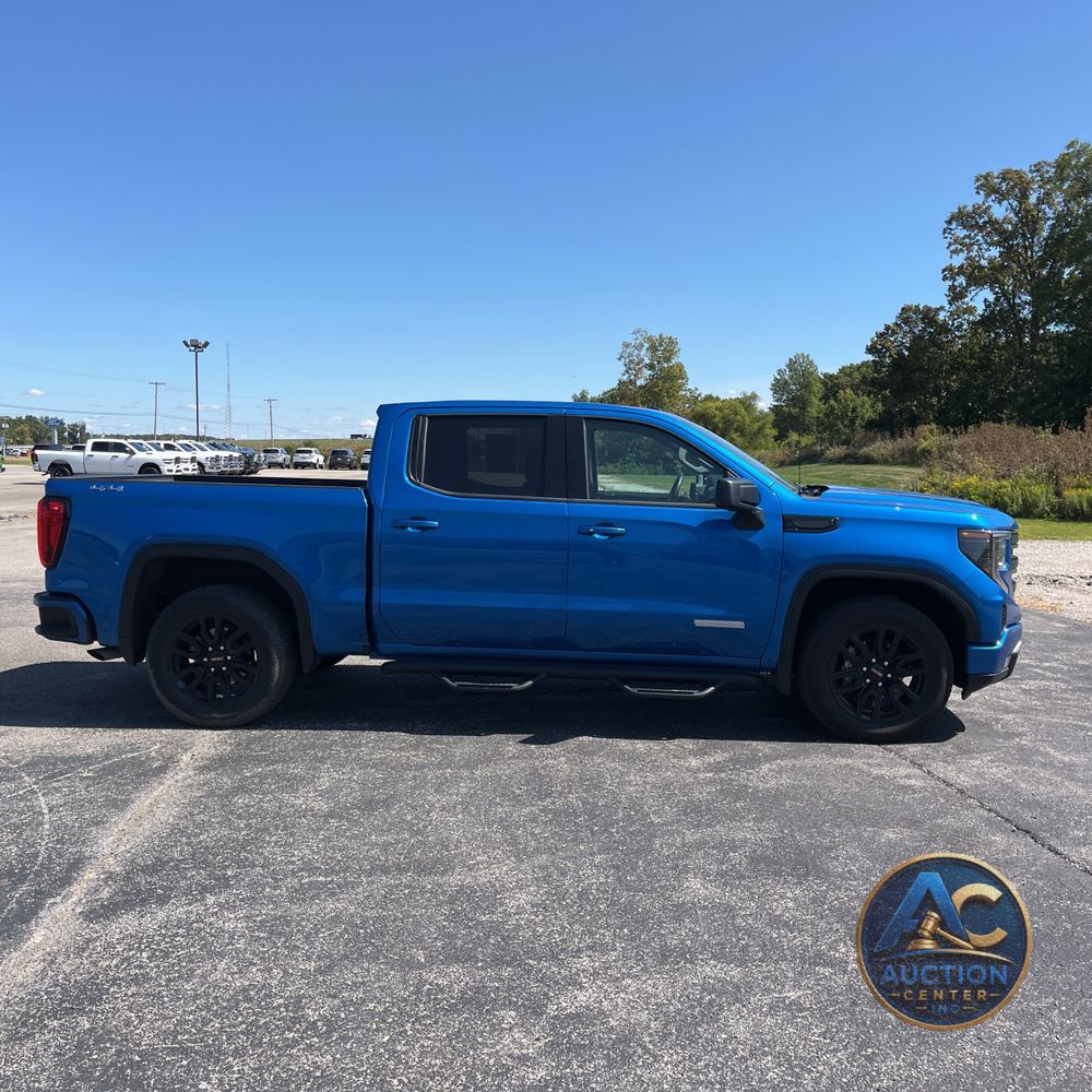 2024 GMC Sierra 1500 Elevation