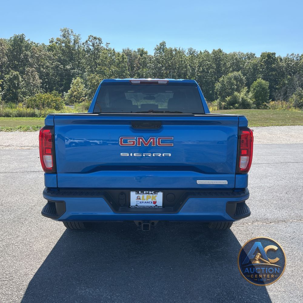 2024 GMC Sierra 1500 Elevation