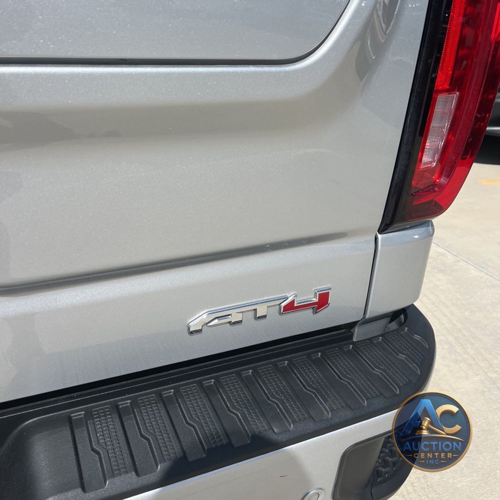 2022 GMC Sierra 1500 AT4