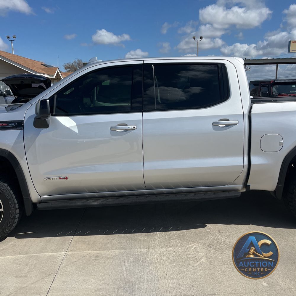 2022 GMC Sierra 1500 AT4