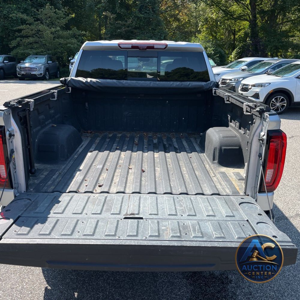 2022 GMC Sierra 1500 AT4