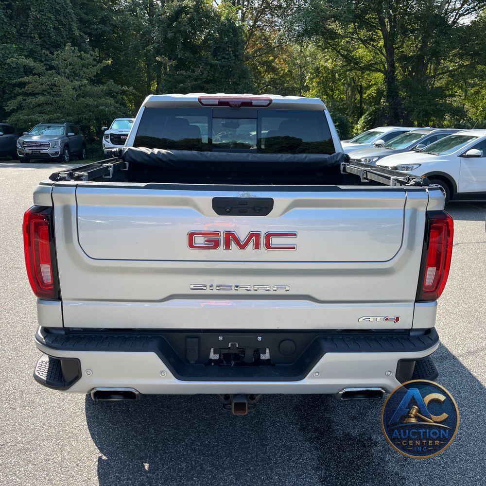 2022 GMC Sierra 1500 AT4