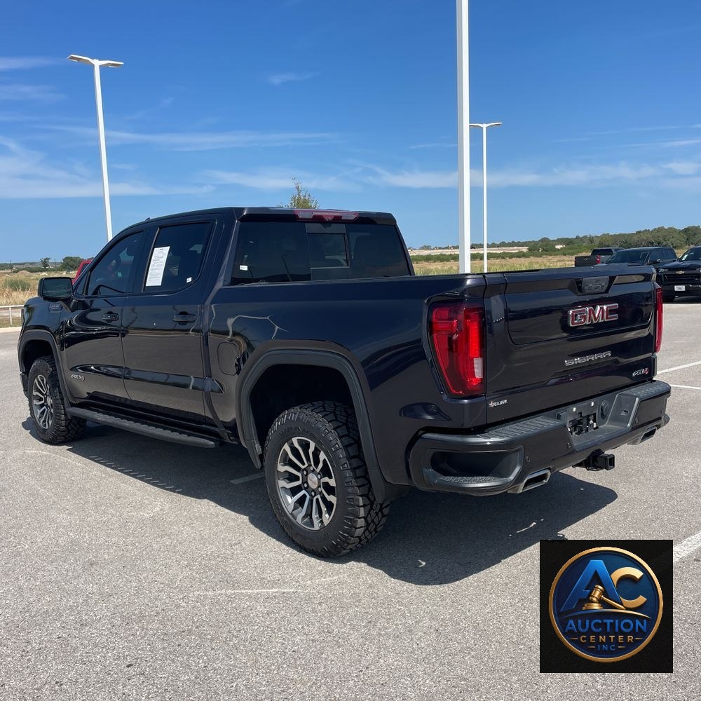 2022 GMC Sierra 1500 AT4