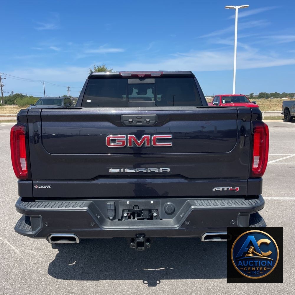 2022 GMC Sierra 1500 AT4