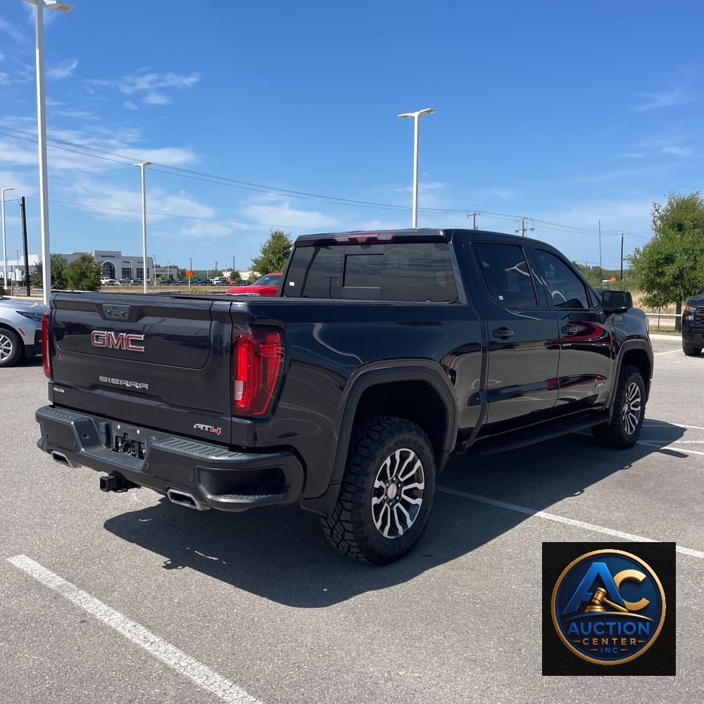 2022 GMC Sierra 1500 AT4