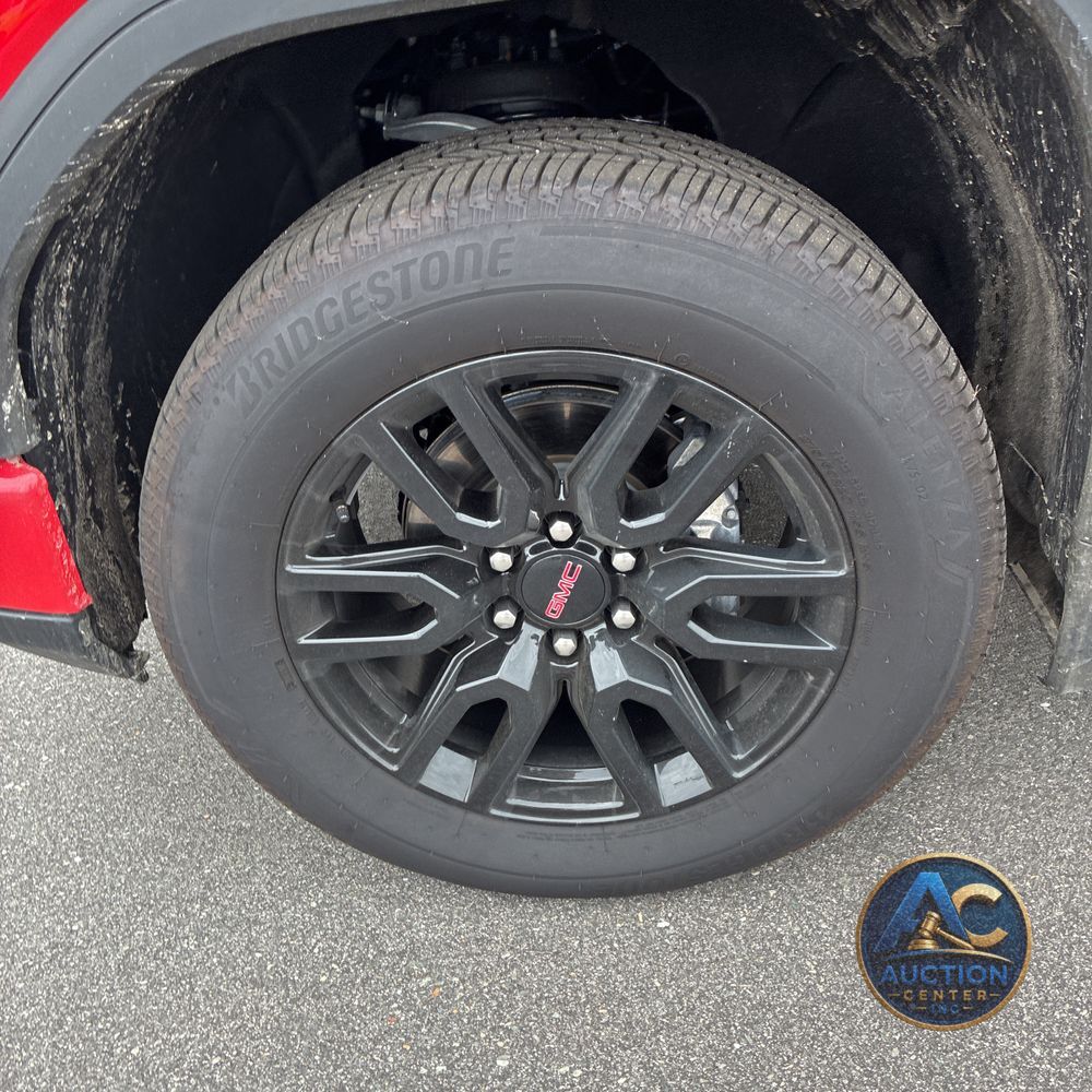 2025 GMC Sierra 1500 Elevation Standard