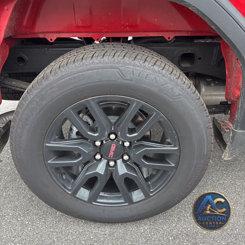 2025 GMC Sierra 1500 Elevation Standard