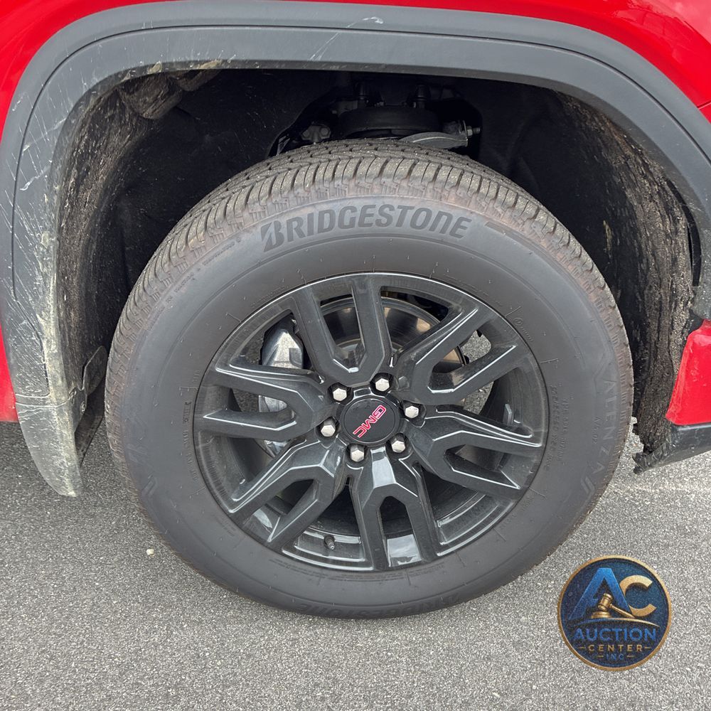 2025 GMC Sierra 1500 Elevation Standard