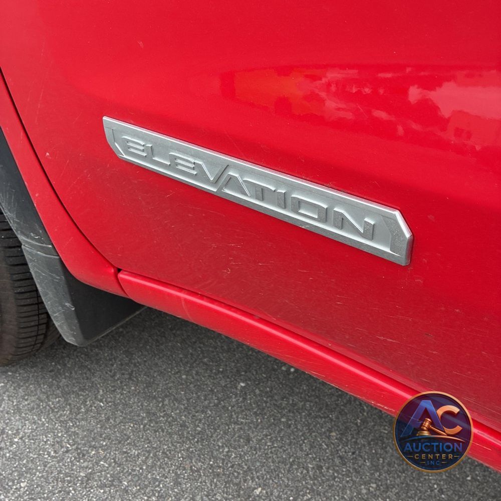 2025 GMC Sierra 1500 Elevation Standard
