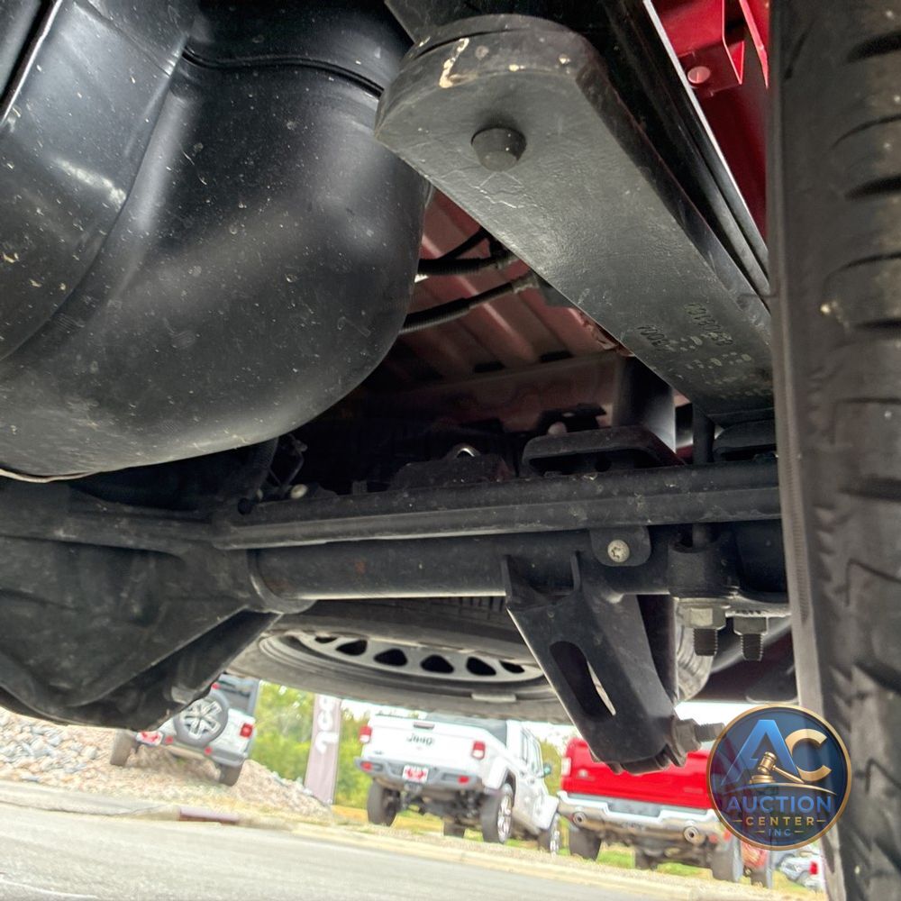 2025 GMC Sierra 1500 Elevation Standard