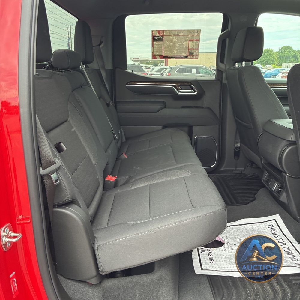 2025 GMC Sierra 1500 Elevation Standard