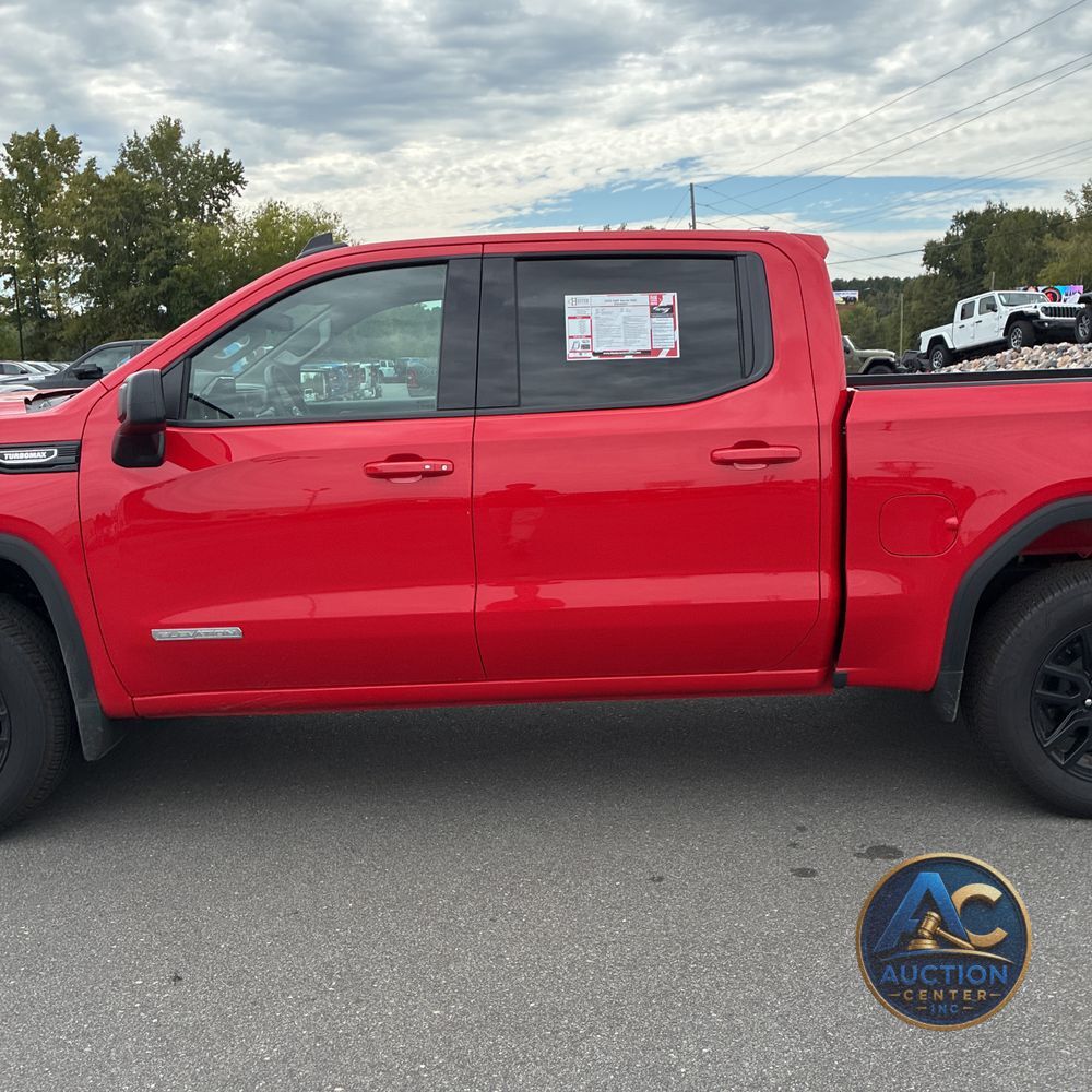 2025 GMC Sierra 1500 Elevation Standard