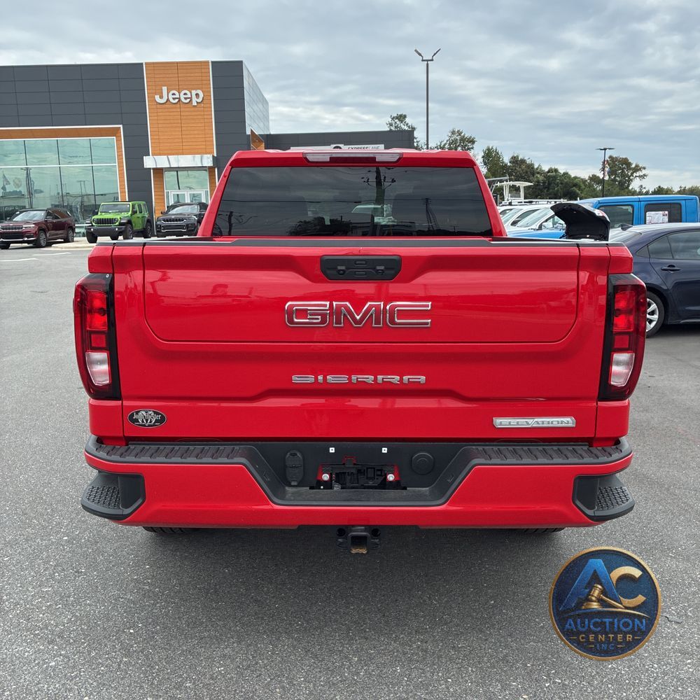 2025 GMC Sierra 1500 Elevation Standard