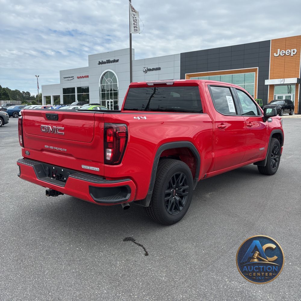 2025 GMC Sierra 1500 Elevation Standard