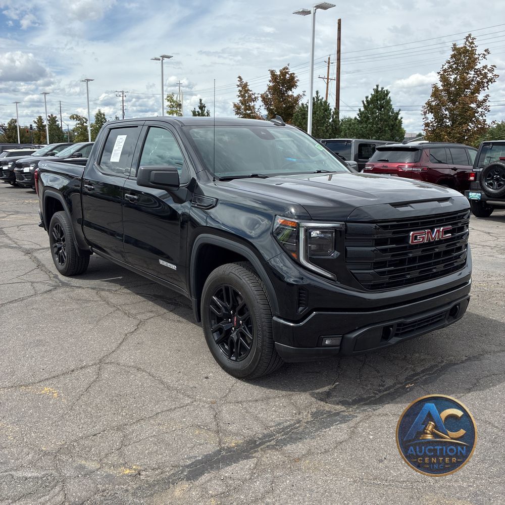 2024 GMC Sierra 1500 Elevation Standard