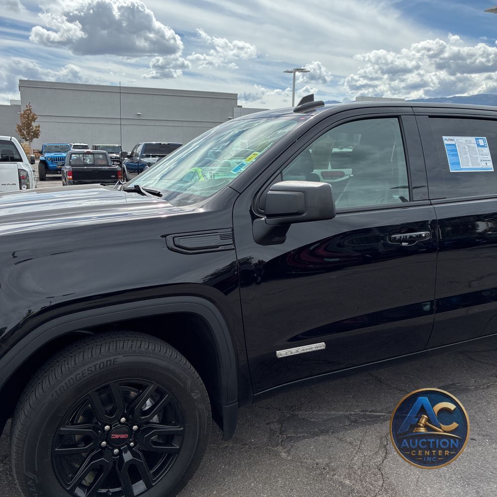 2024 GMC Sierra 1500 Elevation Standard