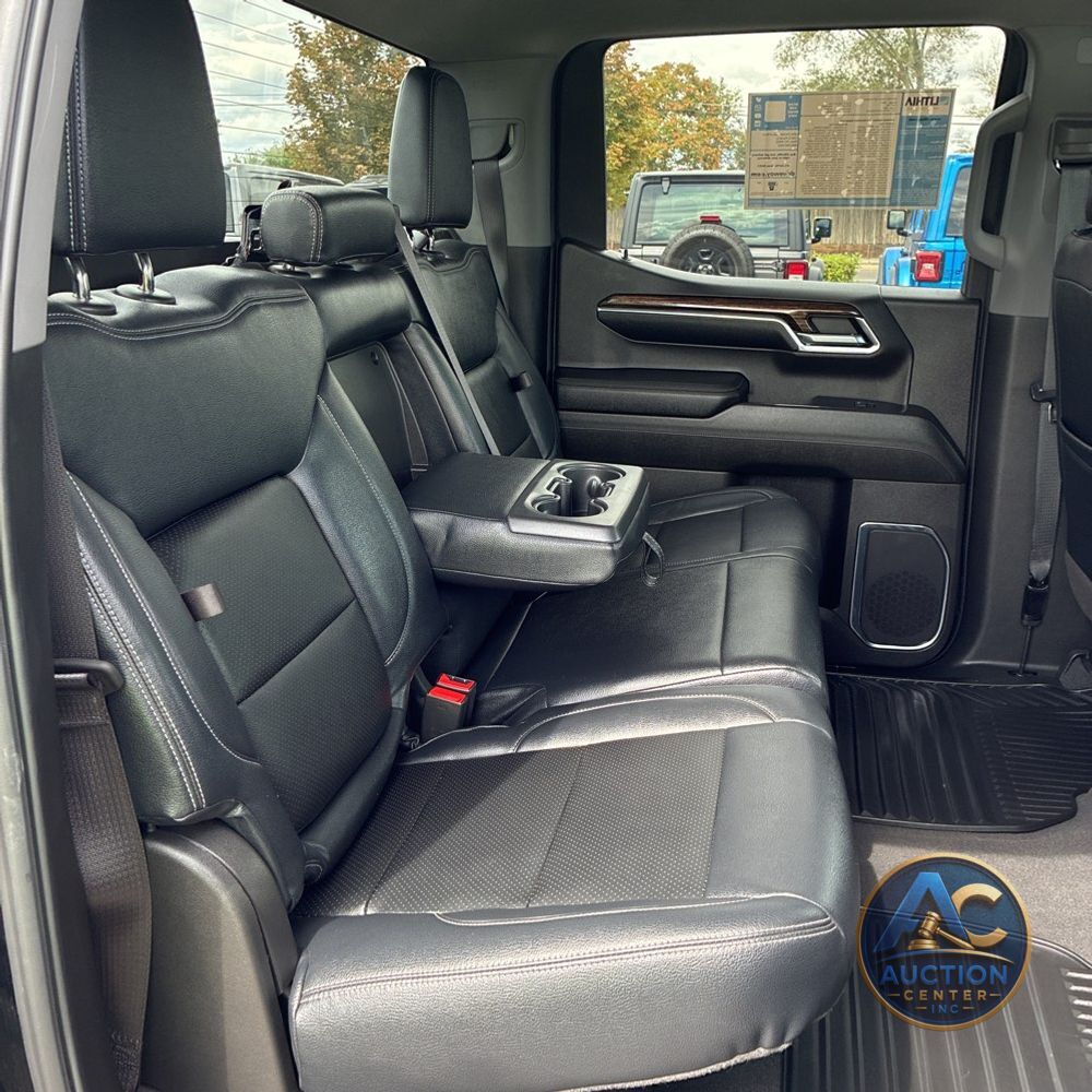 2024 GMC Sierra 1500 Elevation Standard
