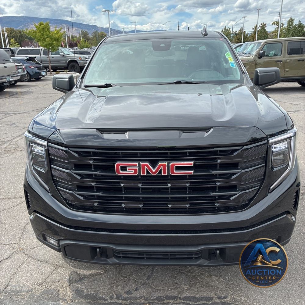 2024 GMC Sierra 1500 Elevation Standard