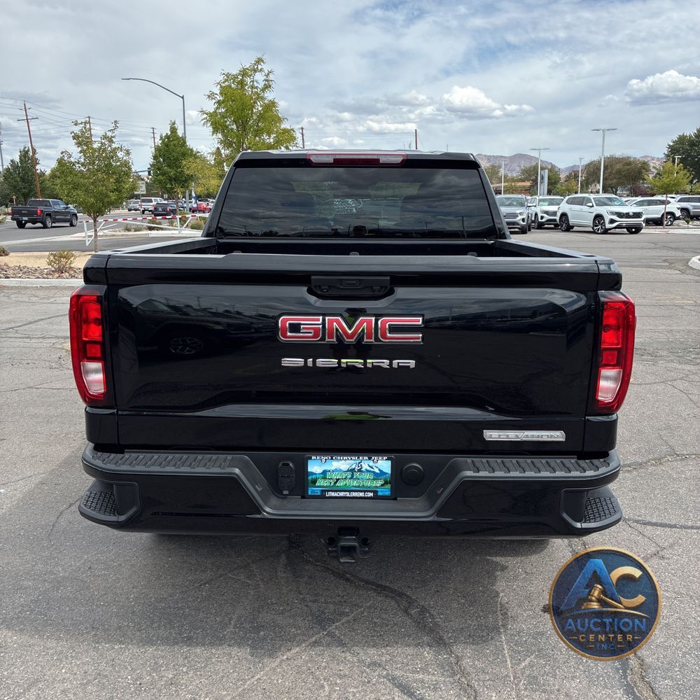 2024 GMC Sierra 1500 Elevation Standard