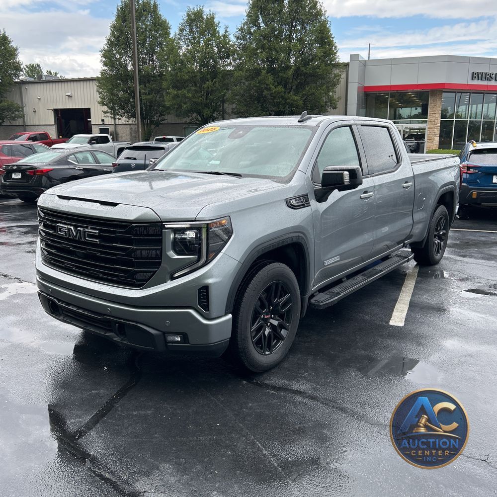 2025 GMC Sierra 1500 Elevation