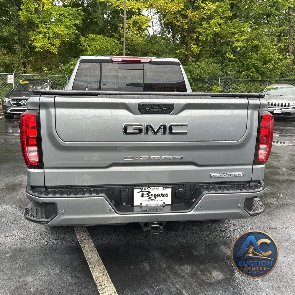 2025 GMC Sierra 1500 Elevation