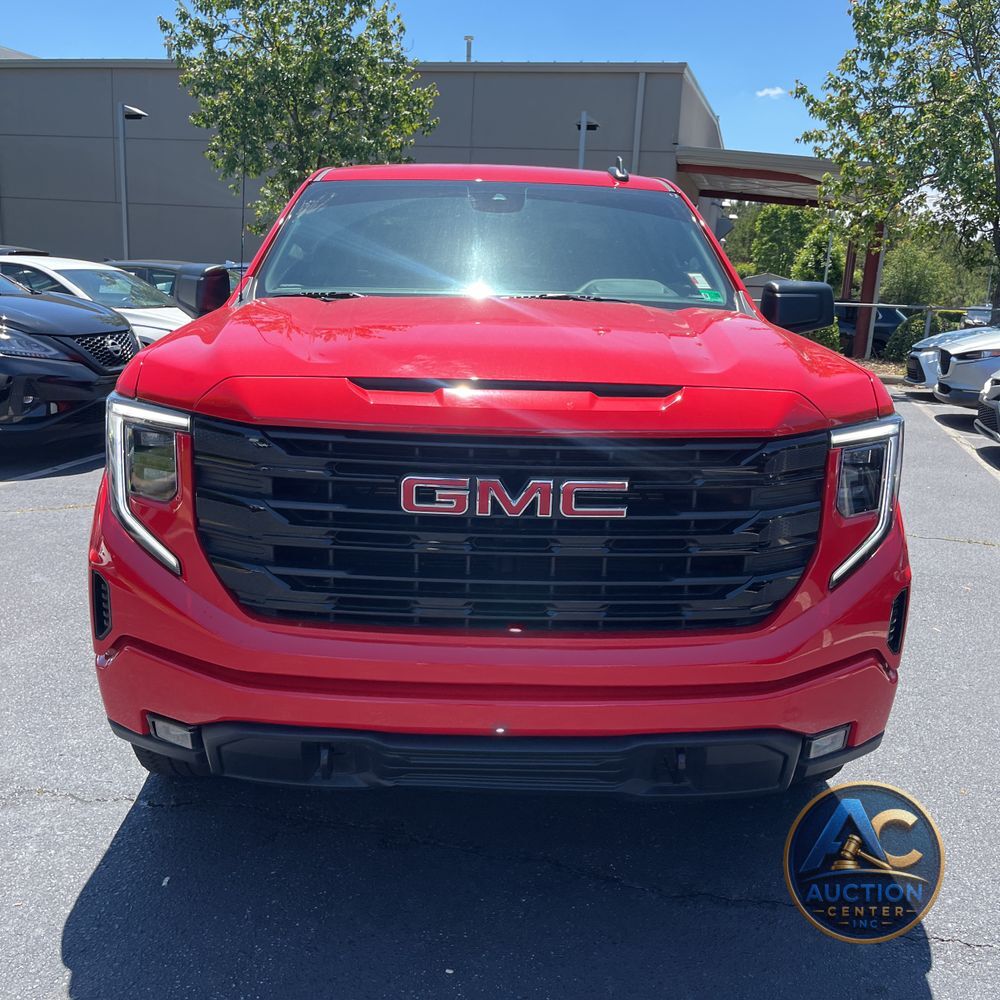 2025 GMC Sierra 1500 Elevation
