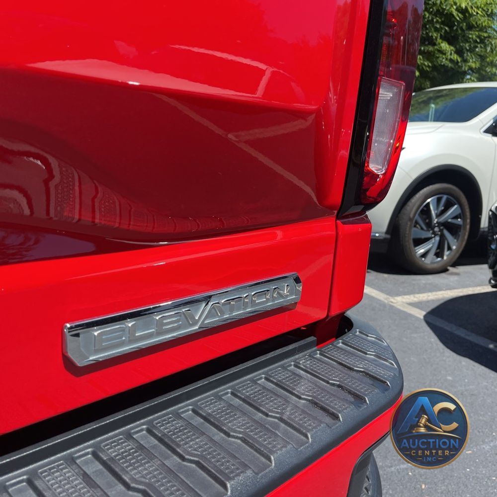 2025 GMC Sierra 1500 Elevation