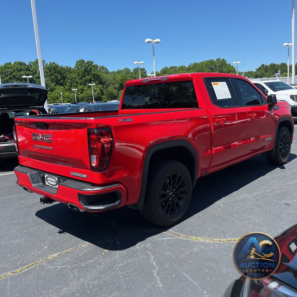 2025 GMC Sierra 1500 Elevation