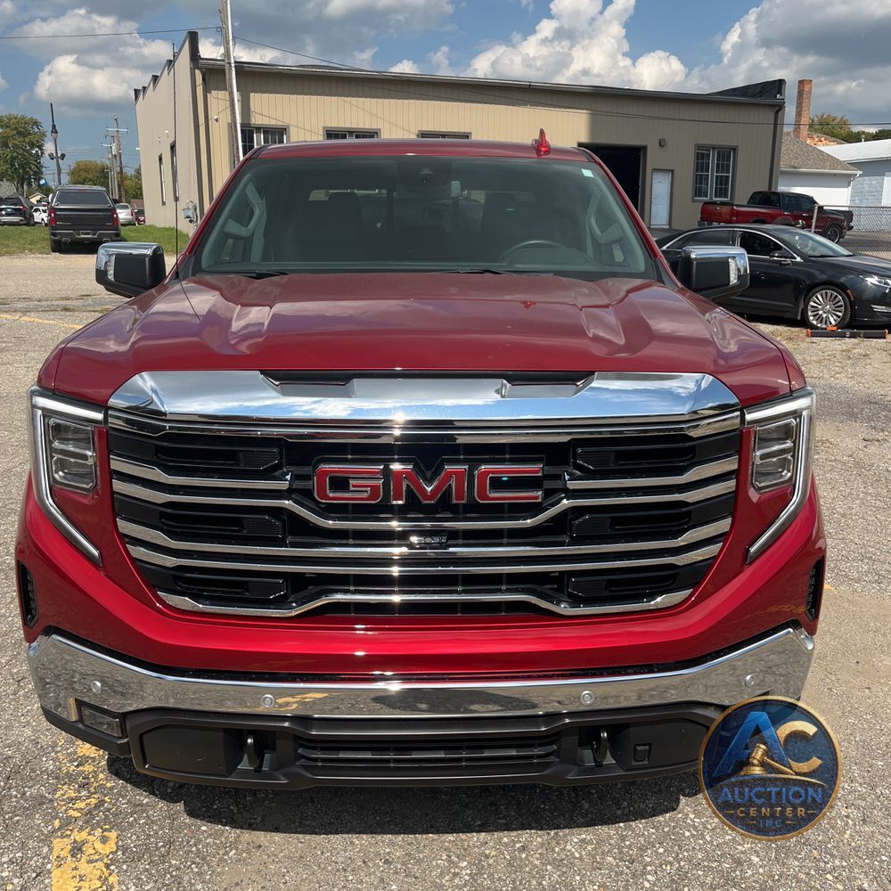 2024 GMC Sierra 1500 SLT