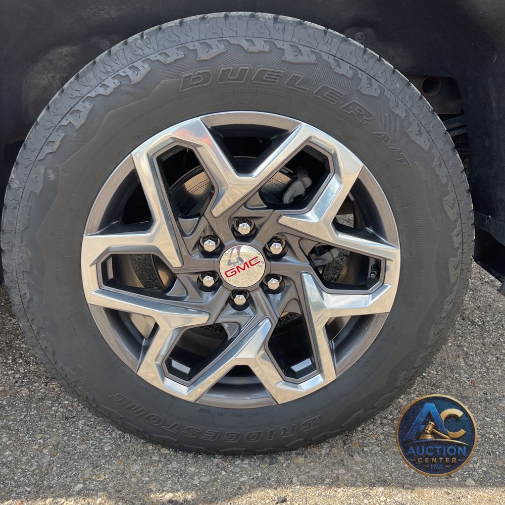 2024 GMC Sierra 1500 SLT
