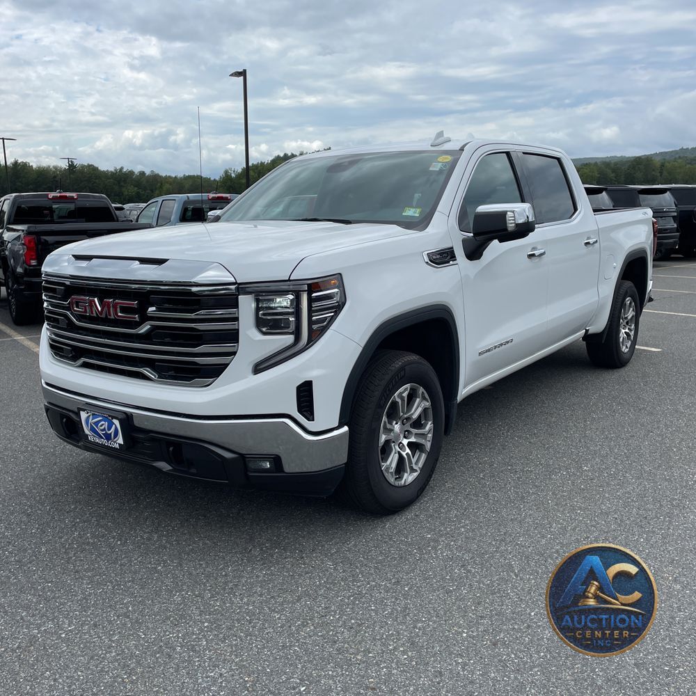 2024 GMC Sierra 1500 SLT