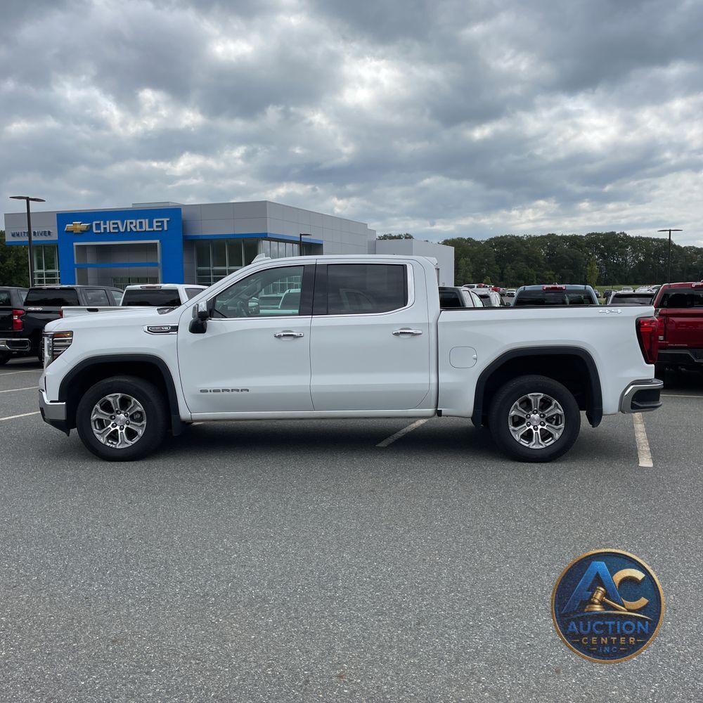 2024 GMC Sierra 1500 SLT