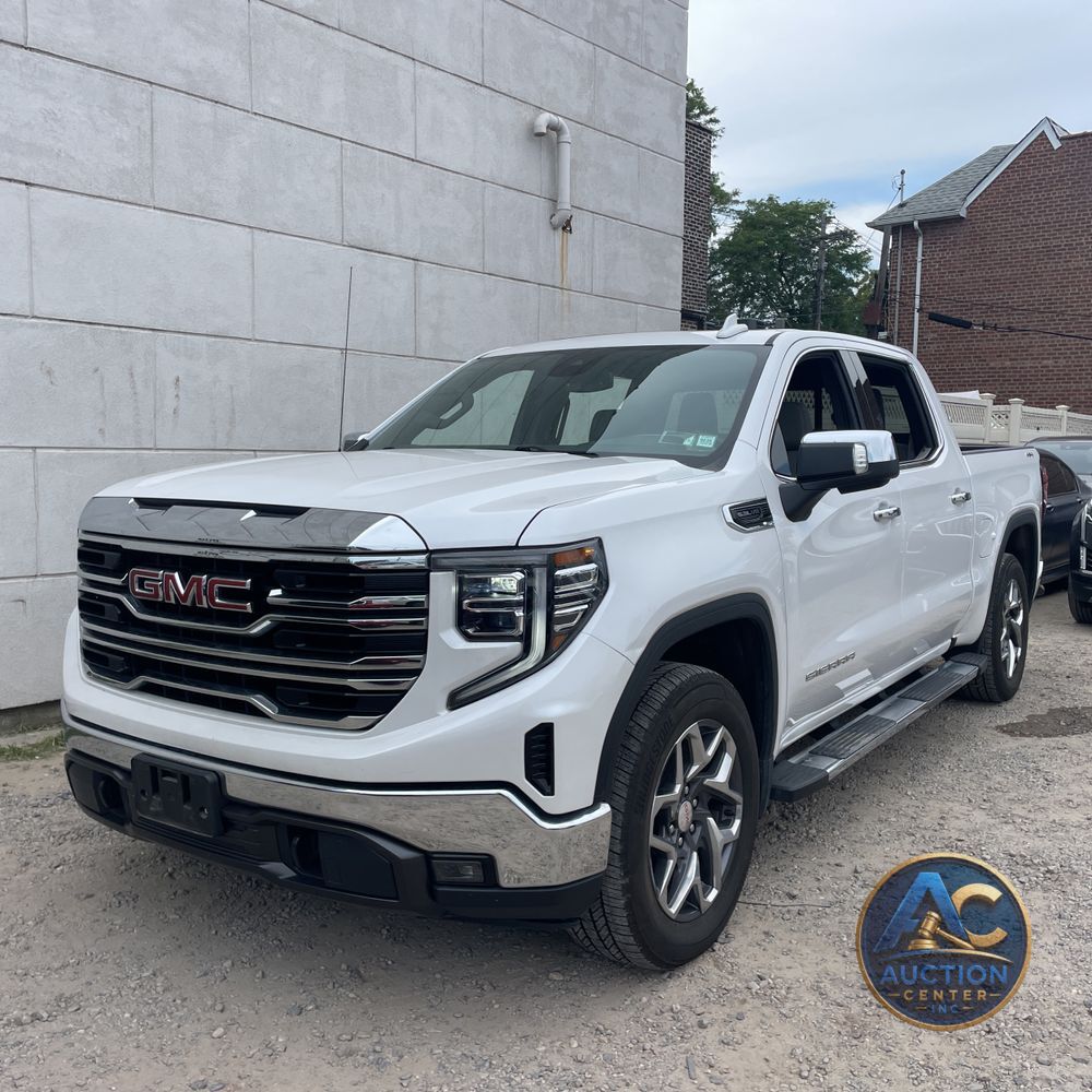 2023 GMC Sierra 1500 SLT