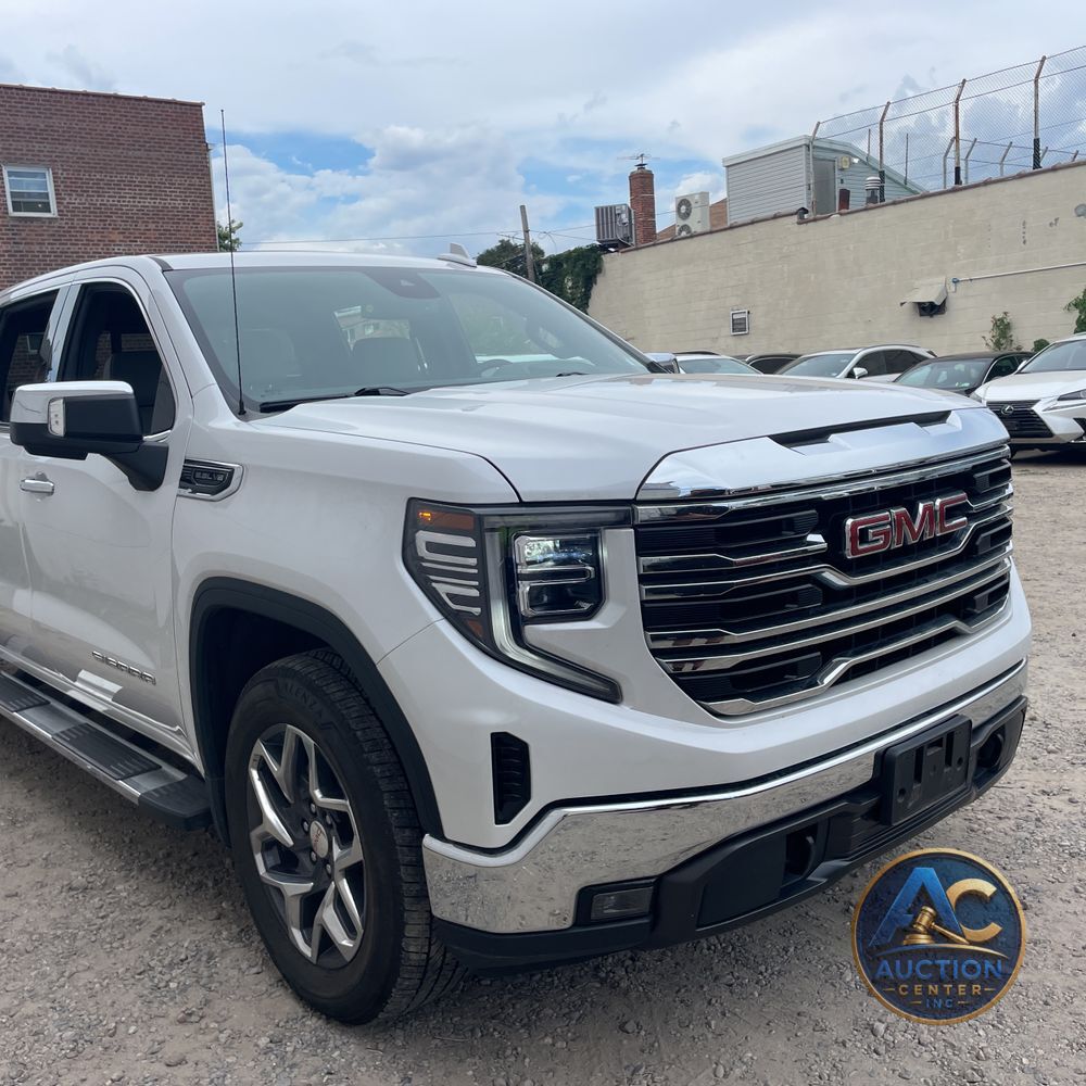 2023 GMC Sierra 1500 SLT