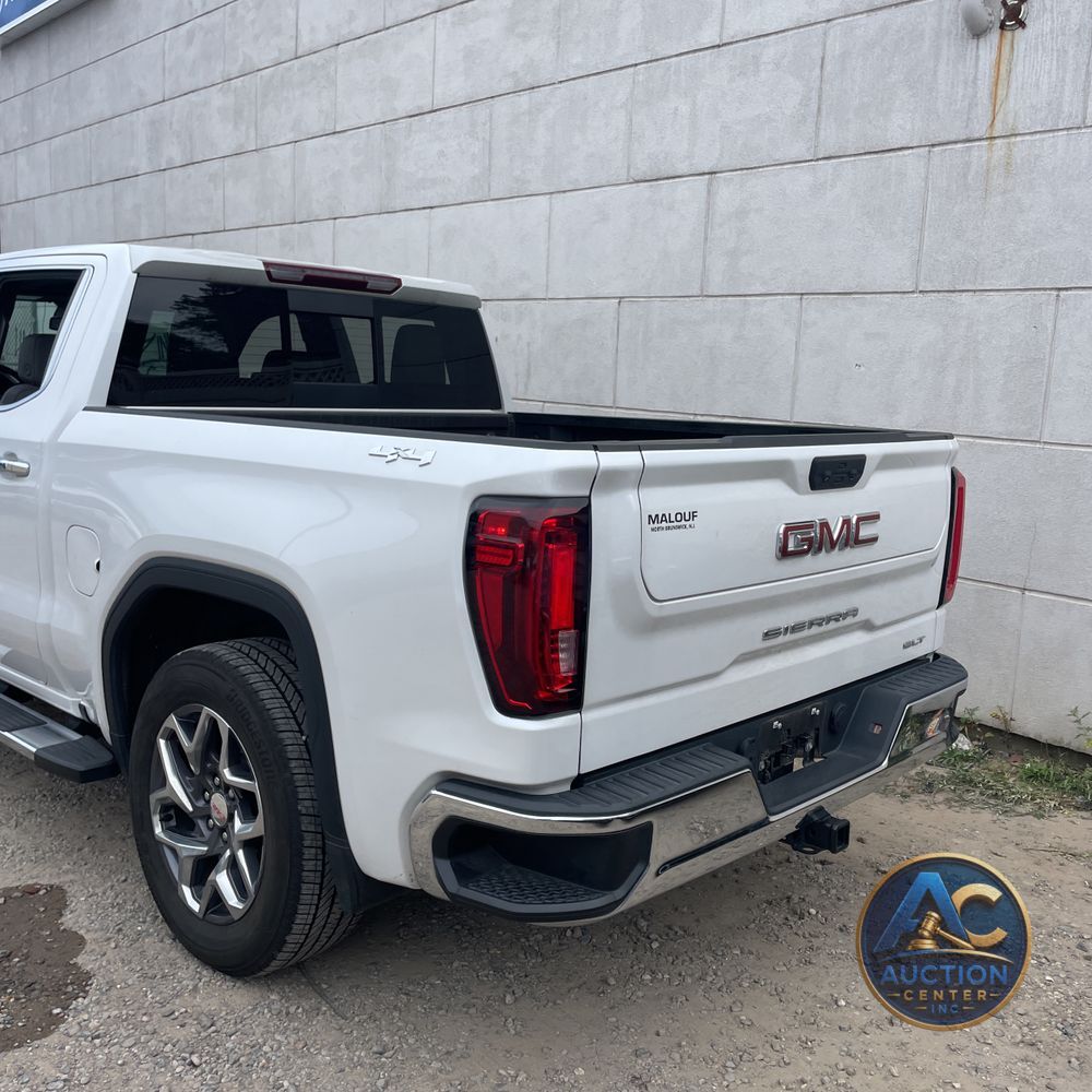 2023 GMC Sierra 1500 SLT