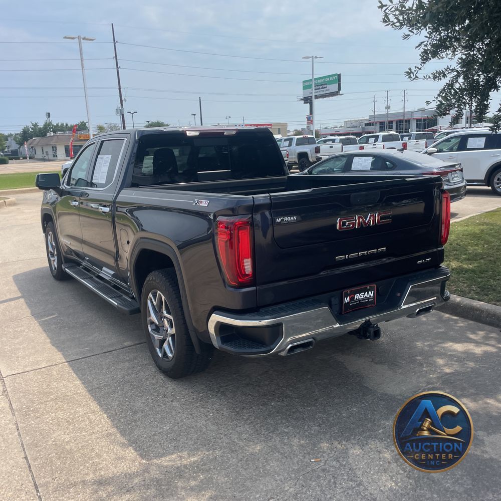 2022 GMC Sierra 1500 SLT