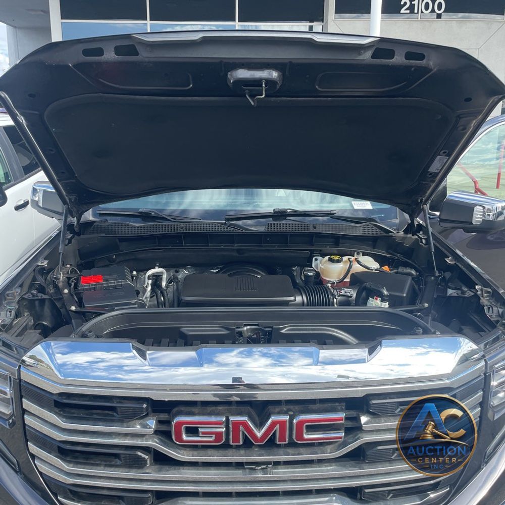 2022 GMC Sierra 1500 SLT