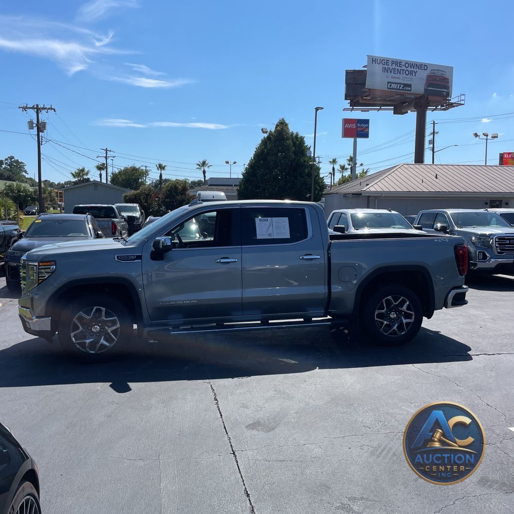 2025 GMC Sierra 1500 SLT