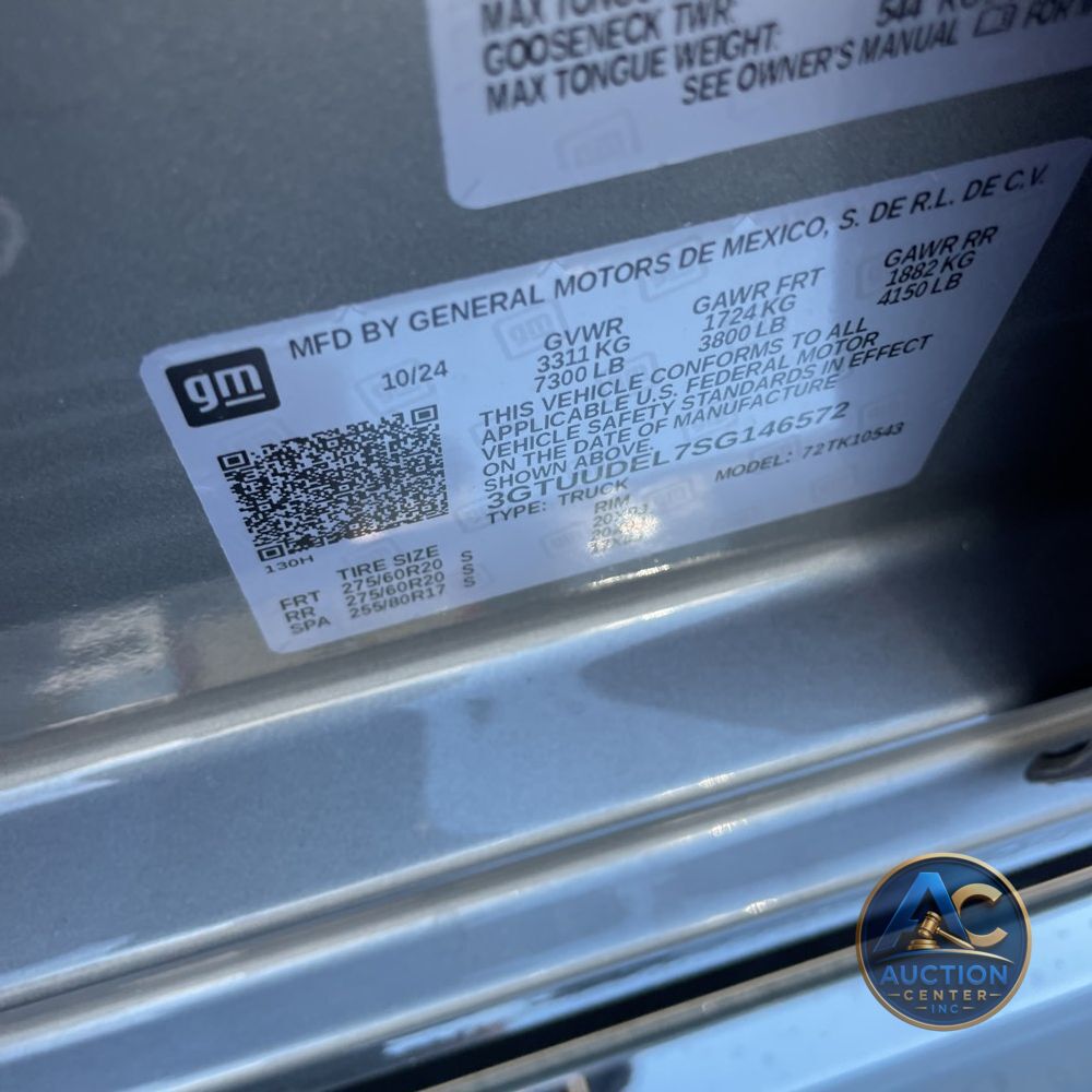 2025 GMC Sierra 1500 SLT