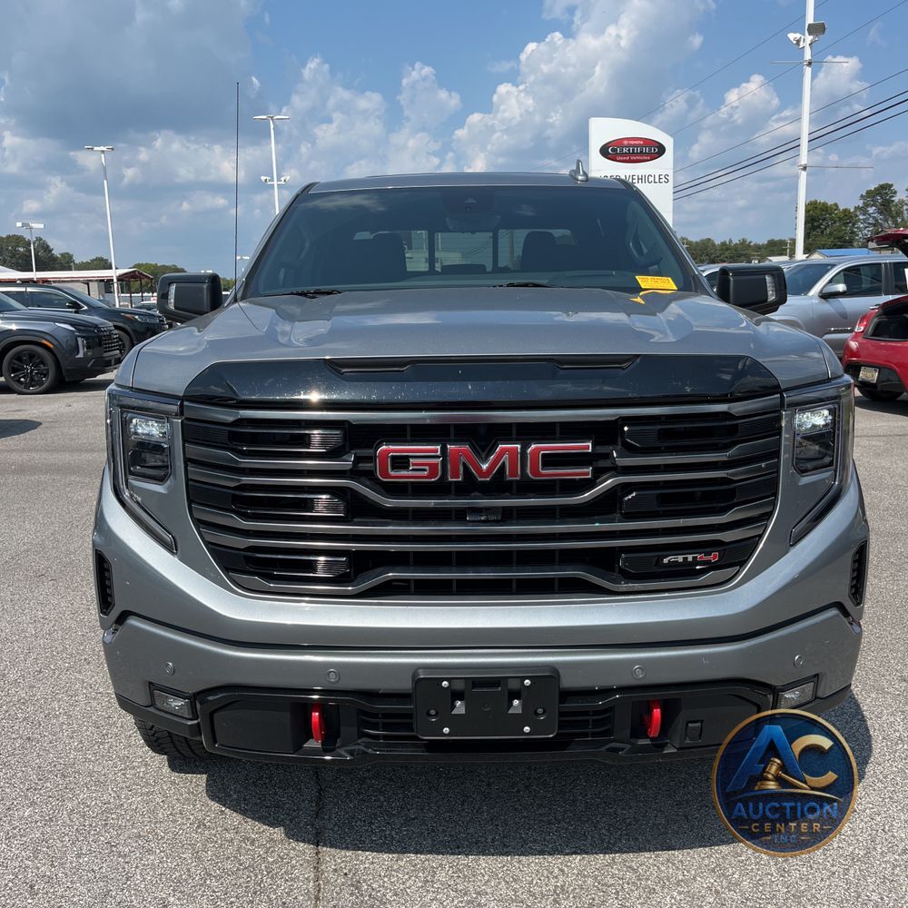 2025 GMC Sierra 1500 AT4