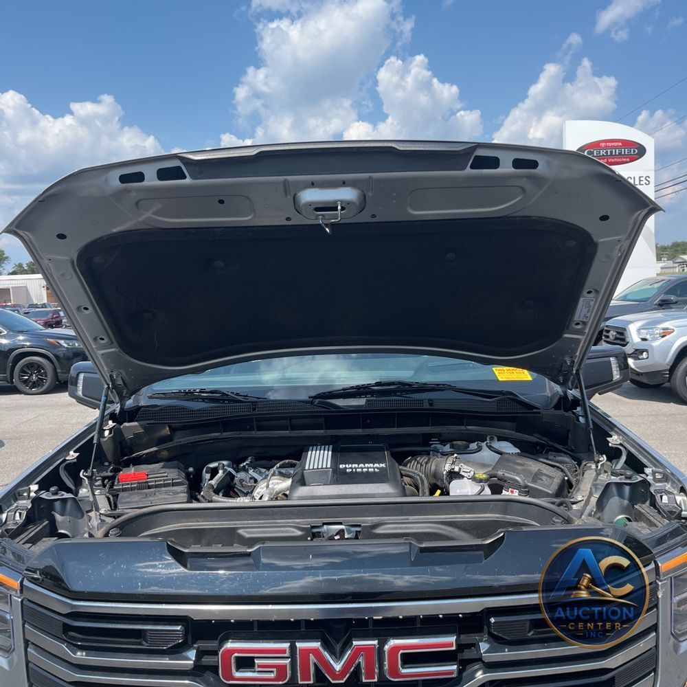 2025 GMC Sierra 1500 AT4