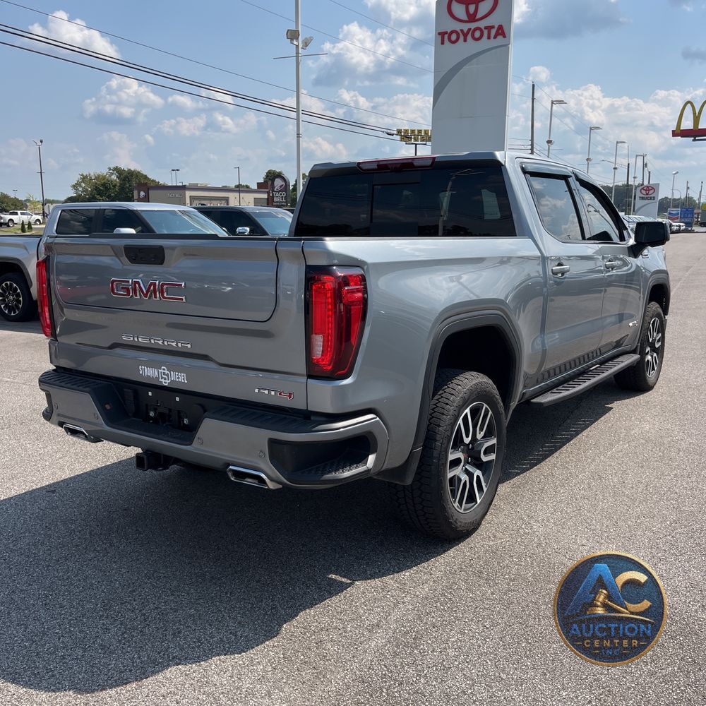 2025 GMC Sierra 1500 AT4