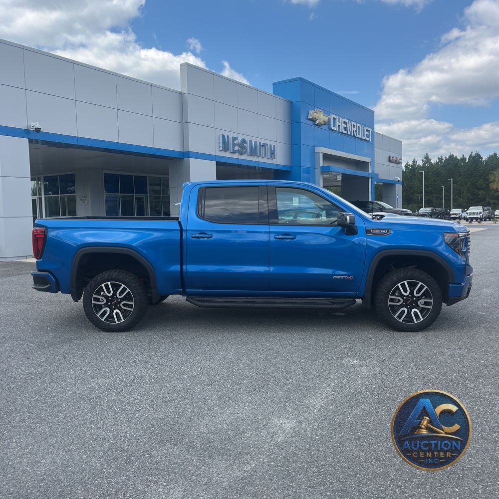 2024 GMC Sierra 1500 AT4