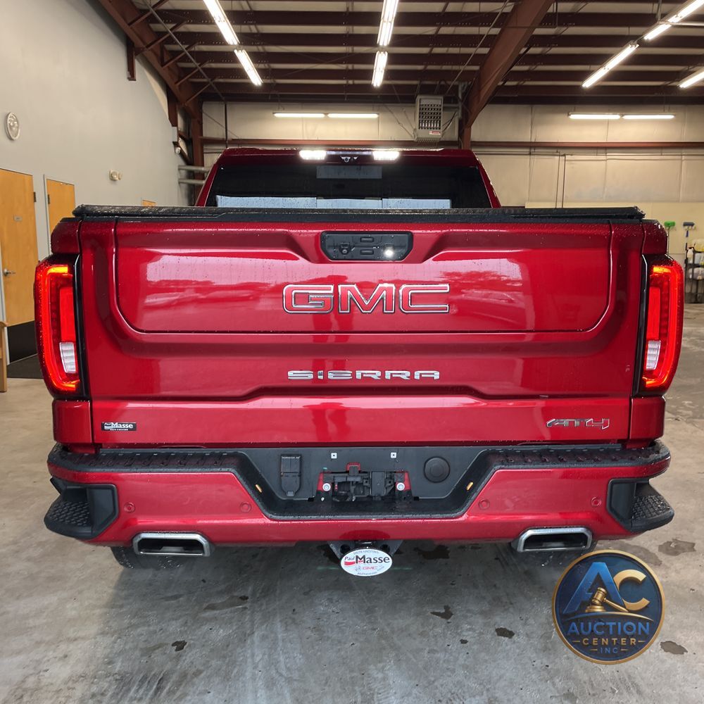 2023 GMC Sierra 1500 AT4