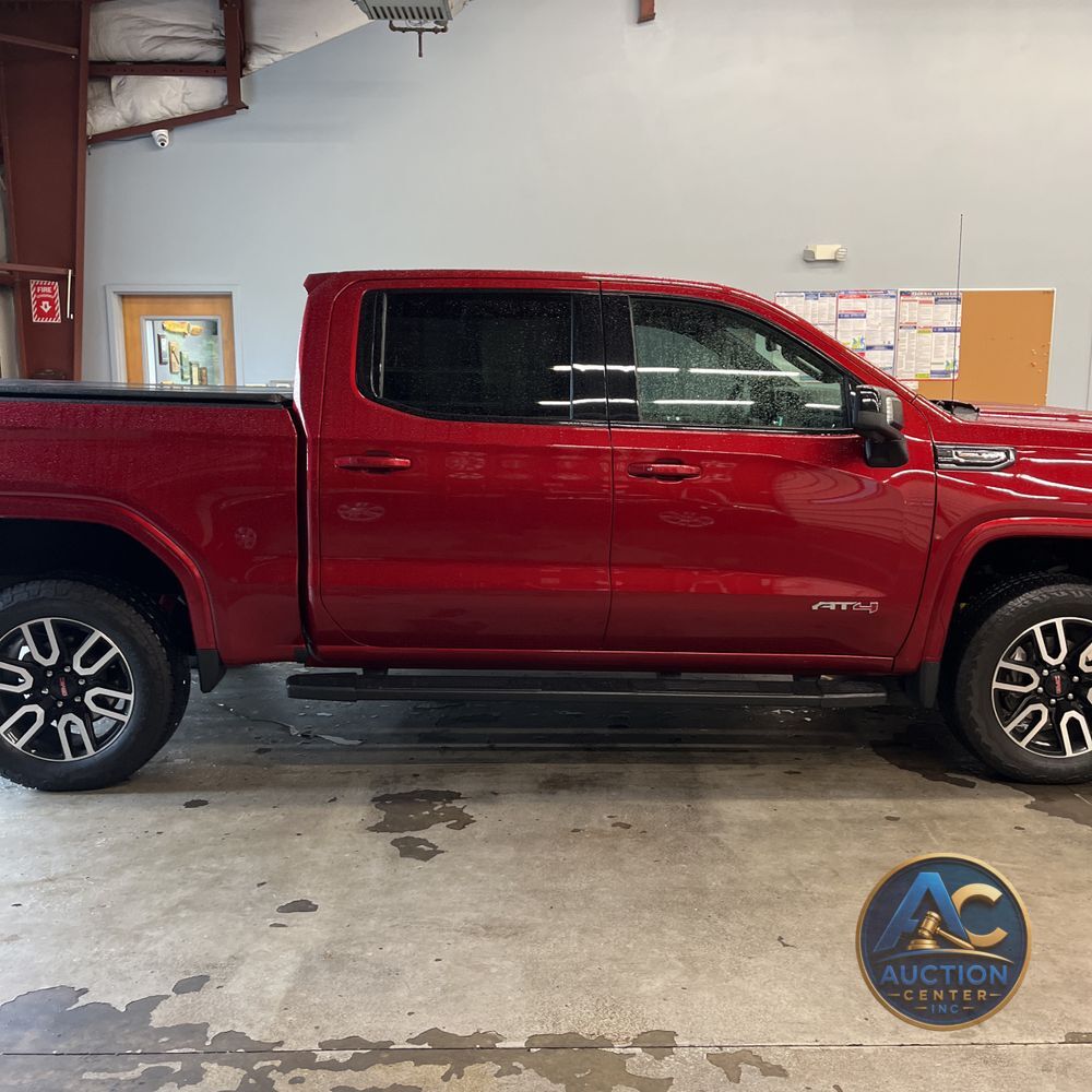 2023 GMC Sierra 1500 AT4