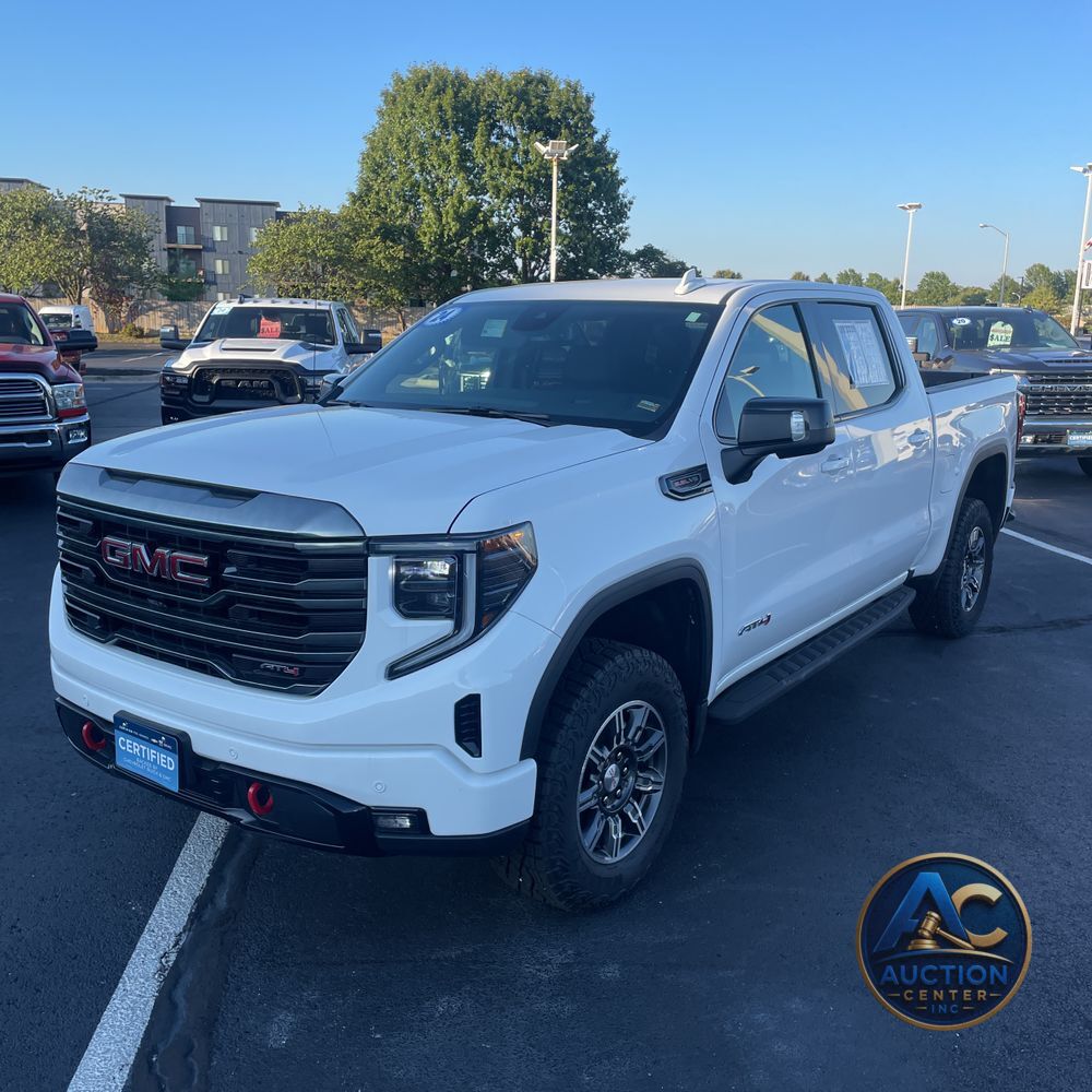 2024 GMC Sierra 1500 AT4