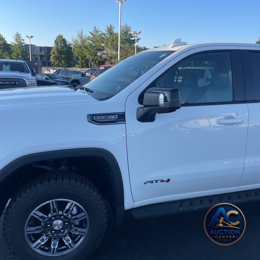 2024 GMC Sierra 1500 AT4