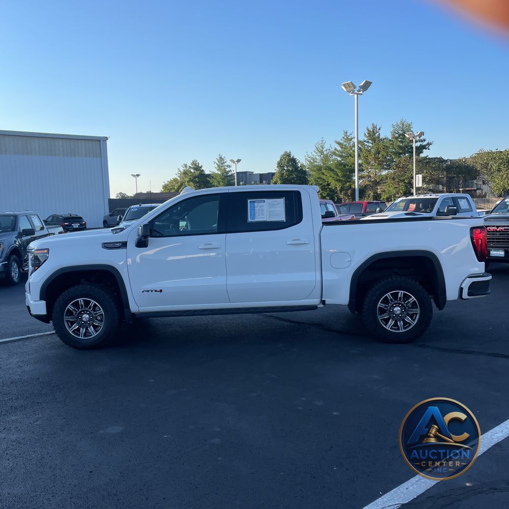 2024 GMC Sierra 1500 AT4