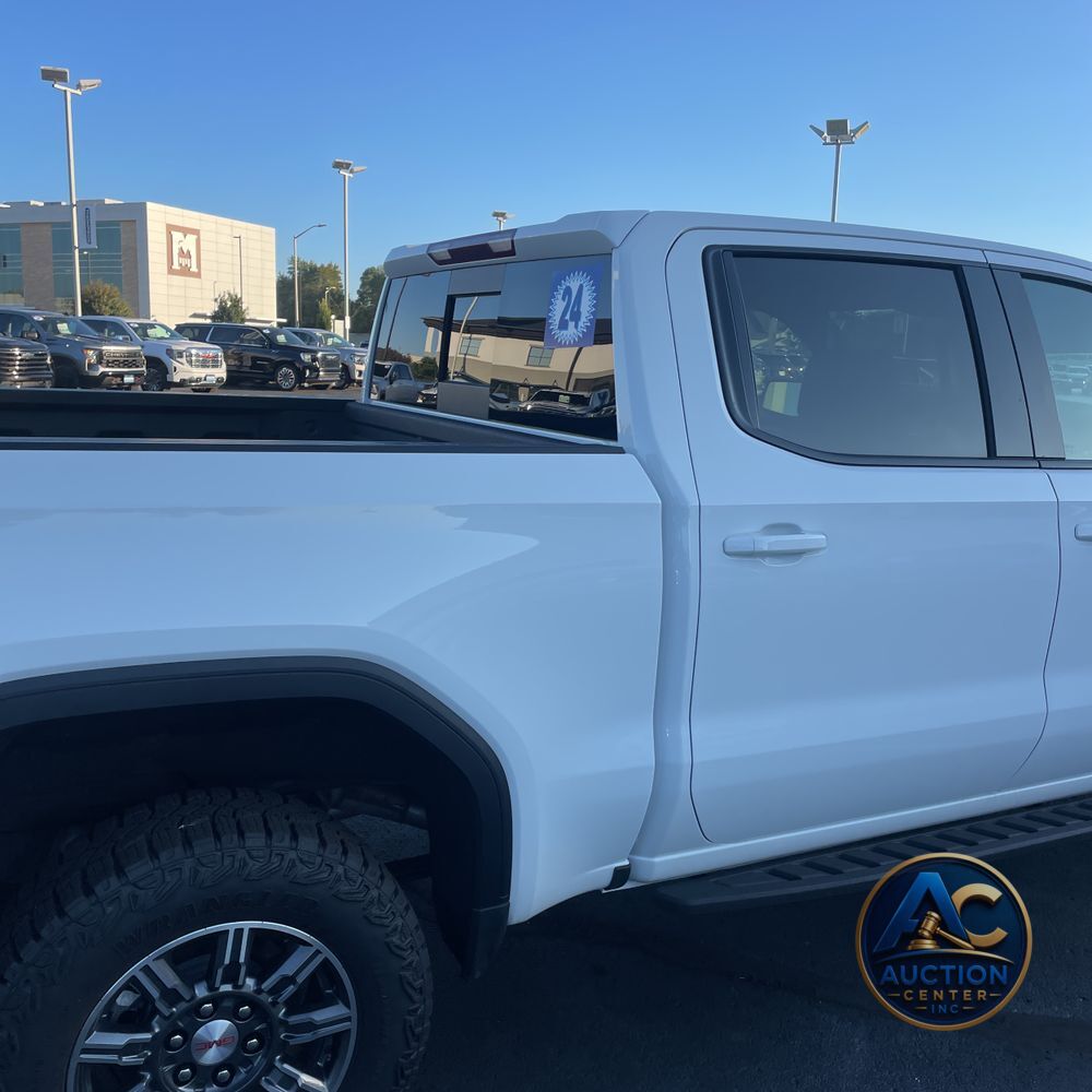 2024 GMC Sierra 1500 AT4