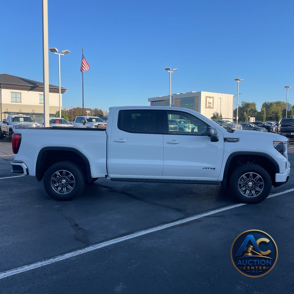 2024 GMC Sierra 1500 AT4